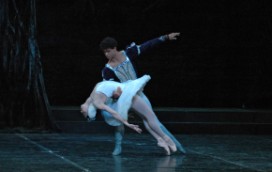 Viengsay Valdes and Carlos Acosta